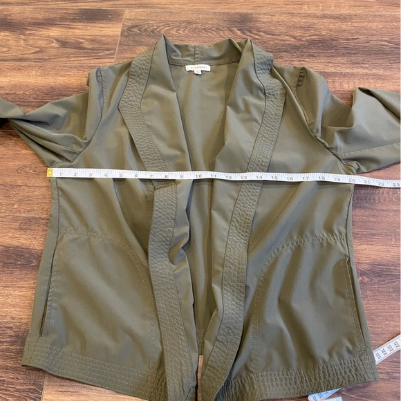 Open front jacket army green size large - Picture 10 of 12